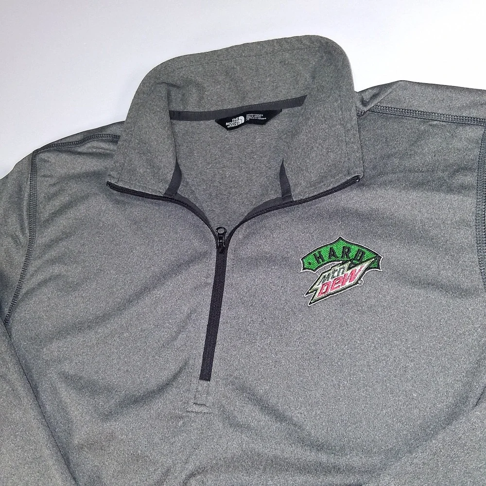 The North Face Quarter Zip Lightweight Mens Pullover  Size‎ Large Hard Mt Dew